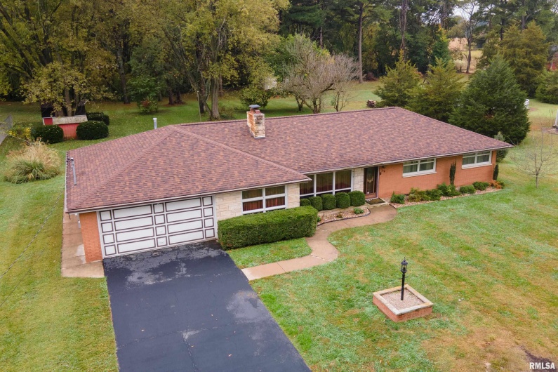 170 MELODY Lane, Murphysboro, Illinois 62966, 3 Bedrooms Bedrooms, 0 ,2 BathroomsBathrooms,Residential,For Sale,MELODY,0,RMAEB460309