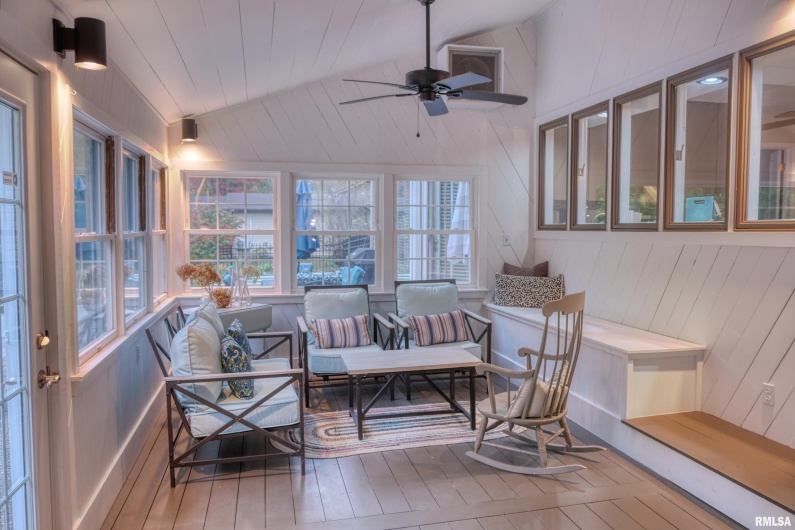 2605 KENT Drive, Carbondale, Illinois 62901, 4 Bedrooms Bedrooms, 0 ,3 BathroomsBathrooms,Residential,For Sale,KENT,0,RMAEB460314