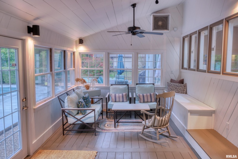 2605 KENT Drive, Carbondale, Illinois 62901, 4 Bedrooms Bedrooms, 0 ,3 BathroomsBathrooms,Residential,For Sale,KENT,0,RMAEB460314