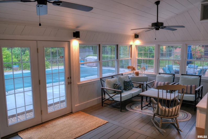 2605 KENT Drive, Carbondale, Illinois 62901, 4 Bedrooms Bedrooms, 0 ,3 BathroomsBathrooms,Residential,For Sale,KENT,0,RMAEB460314