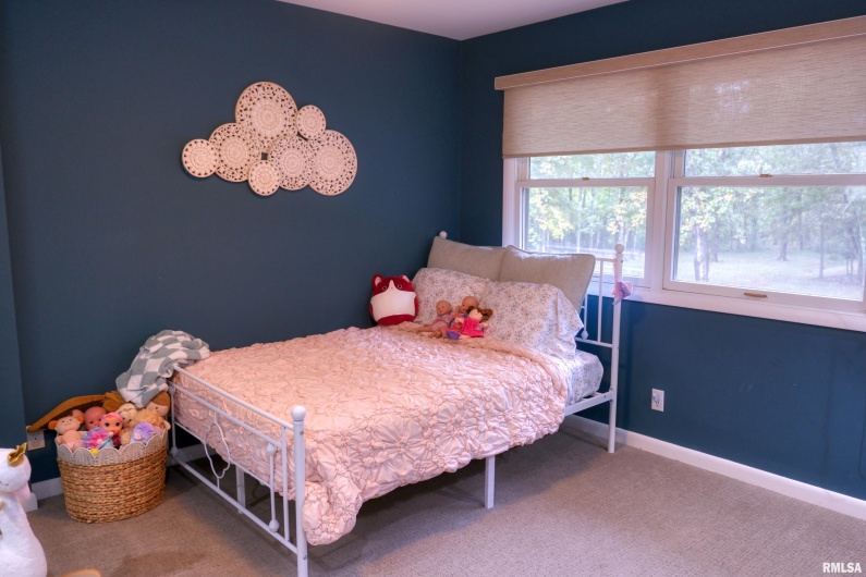 2605 KENT Drive, Carbondale, Illinois 62901, 4 Bedrooms Bedrooms, 0 ,3 BathroomsBathrooms,Residential,For Sale,KENT,0,RMAEB460314