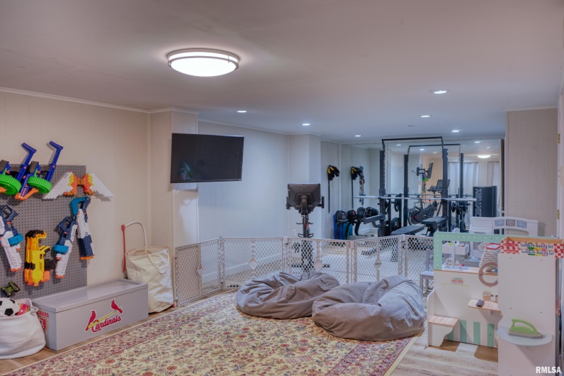 2605 KENT Drive, Carbondale, Illinois 62901, 4 Bedrooms Bedrooms, 0 ,3 BathroomsBathrooms,Residential,For Sale,KENT,0,RMAEB460314