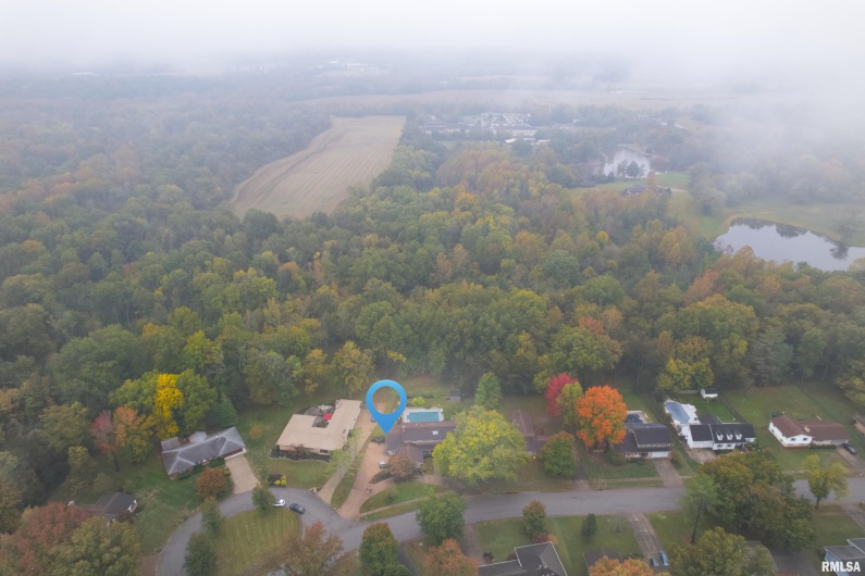 2605 KENT Drive, Carbondale, Illinois 62901, 4 Bedrooms Bedrooms, 0 ,3 BathroomsBathrooms,Residential,For Sale,KENT,0,RMAEB460314