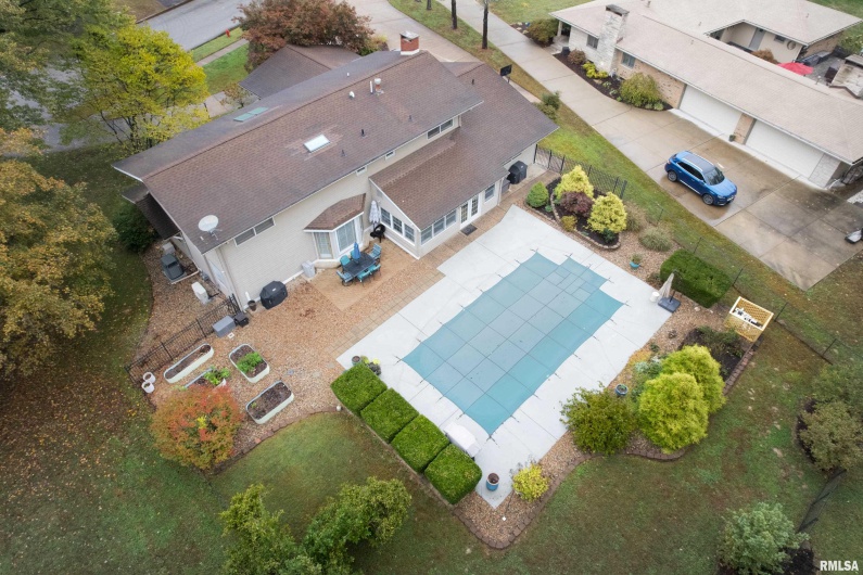 2605 KENT Drive, Carbondale, Illinois 62901, 4 Bedrooms Bedrooms, 0 ,3 BathroomsBathrooms,Residential,For Sale,KENT,0,RMAEB460314