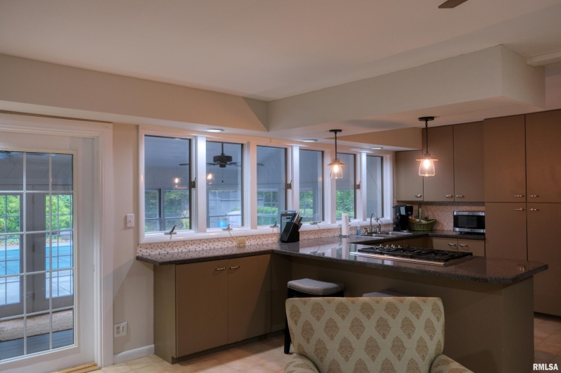 2605 KENT Drive, Carbondale, Illinois 62901, 4 Bedrooms Bedrooms, 0 ,3 BathroomsBathrooms,Residential,For Sale,KENT,0,RMAEB460314