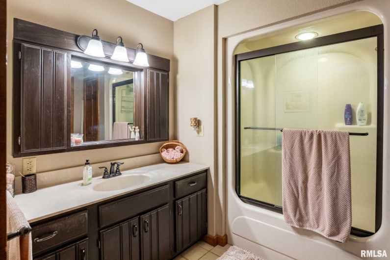 2145 Lick Creek Road, Anna, Illinois 62906, 3 Bedrooms Bedrooms, 0 ,3 BathroomsBathrooms,Residential,For Sale,Lick Creek,0,RMAEB460317