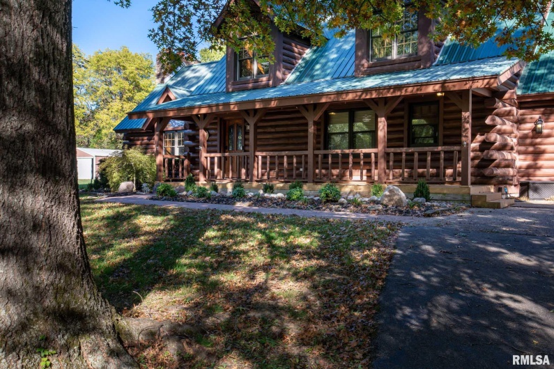 2145 Lick Creek Road, Anna, Illinois 62906, 3 Bedrooms Bedrooms, 0 ,3 BathroomsBathrooms,Residential,For Sale,Lick Creek,0,RMAEB460317