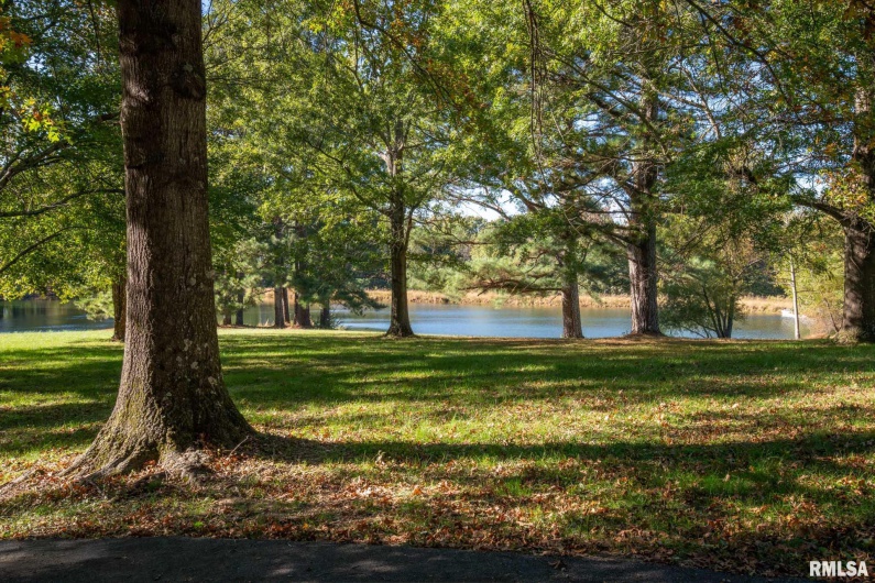 2145 Lick Creek Road, Anna, Illinois 62906, 3 Bedrooms Bedrooms, 0 ,3 BathroomsBathrooms,Residential,For Sale,Lick Creek,0,RMAEB460317