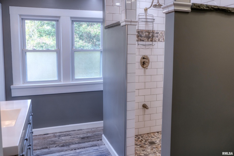 6873 Old Highway 13 Highway, Carbondale, Illinois 62901, 4 Bedrooms Bedrooms, 0 ,2 BathroomsBathrooms,Residential,For Sale,Old Highway 13,0,RMAEB460318