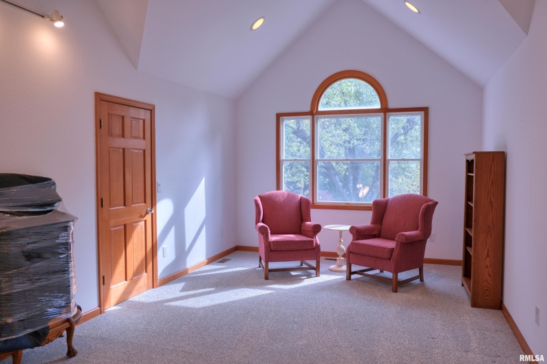 6873 Old Highway 13 Highway, Carbondale, Illinois 62901, 4 Bedrooms Bedrooms, 0 ,2 BathroomsBathrooms,Residential,For Sale,Old Highway 13,0,RMAEB460318