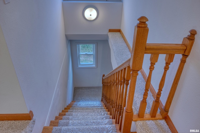 6873 Old Highway 13 Highway, Carbondale, Illinois 62901, 4 Bedrooms Bedrooms, 0 ,2 BathroomsBathrooms,Residential,For Sale,Old Highway 13,0,RMAEB460318