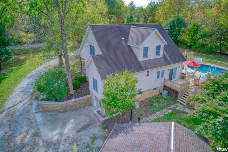 6873 Old Highway 13 Highway, Carbondale, Illinois 62901, 4 Bedrooms Bedrooms, 0 ,2 BathroomsBathrooms,Residential,For Sale,Old Highway 13,0,RMAEB460318