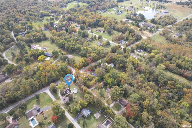 6873 Old Highway 13 Highway, Carbondale, Illinois 62901, 4 Bedrooms Bedrooms, 0 ,2 BathroomsBathrooms,Residential,For Sale,Old Highway 13,0,RMAEB460318