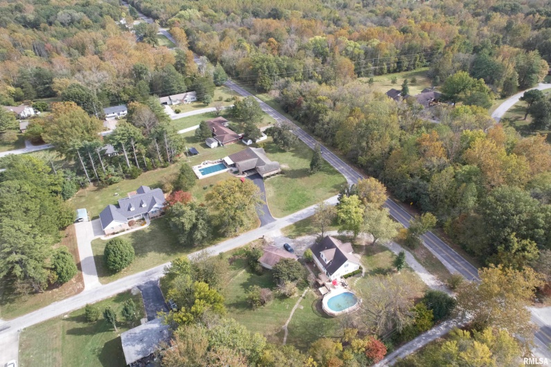 6873 Old Highway 13 Highway, Carbondale, Illinois 62901, 4 Bedrooms Bedrooms, 0 ,2 BathroomsBathrooms,Residential,For Sale,Old Highway 13,0,RMAEB460318