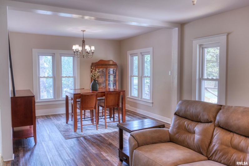 6873 Old Highway 13 Highway, Carbondale, Illinois 62901, 4 Bedrooms Bedrooms, 0 ,2 BathroomsBathrooms,Residential,For Sale,Old Highway 13,0,RMAEB460318