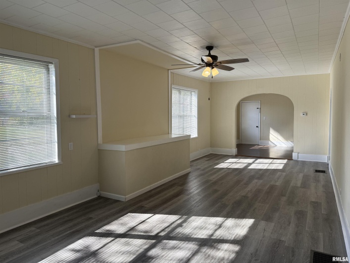 1103 BOULEVARD Street, Marion, Illinois 62959, 0 , 0 ,0,Residential Income,For Sale,BOULEVARD,0,RMAEB460319