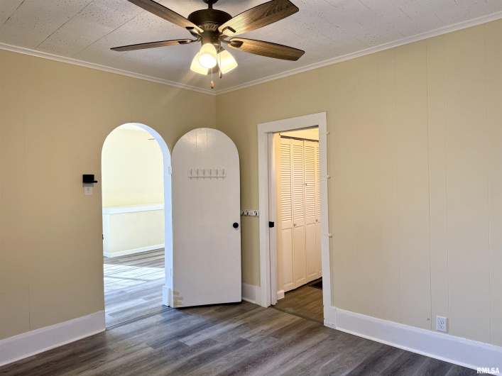 1103 BOULEVARD Street, Marion, Illinois 62959, 0 , 0 ,0,Residential Income,For Sale,BOULEVARD,0,RMAEB460319