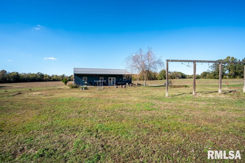 13261 CASEY Road, Marion, Illinois 62959, 3 Bedrooms Bedrooms, 0 ,2 BathroomsBathrooms,Residential,For Sale,CASEY,0,RMAQC4268911