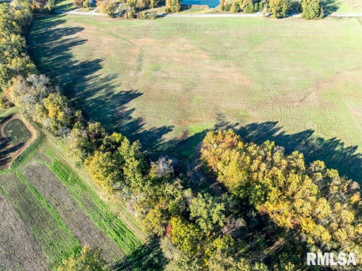 13261 CASEY Road, Marion, Illinois 62959, 3 Bedrooms Bedrooms, 0 ,2 BathroomsBathrooms,Residential,For Sale,CASEY,0,RMAQC4268911