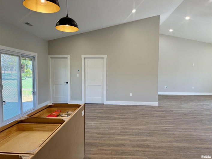 12570 Hudgens Road, Marion, Illinois 62959, 3 Bedrooms Bedrooms, 0 ,2 BathroomsBathrooms,Residential,For Sale,Hudgens,0,RMAEB460321