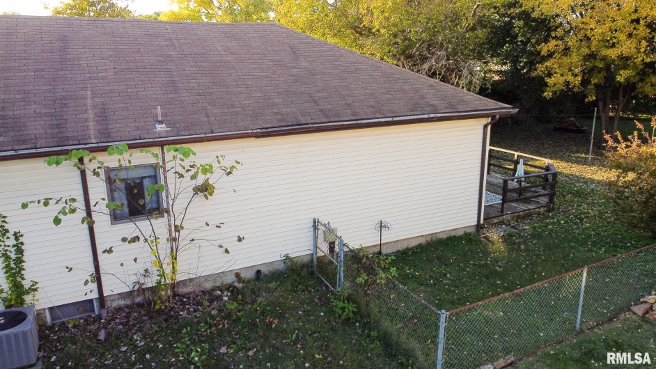 806 BOULEVARD Street, Marion, Illinois 62959, 3 Bedrooms Bedrooms, 0 ,2 BathroomsBathrooms,Residential,For Sale,BOULEVARD,0,RMAQC4268915