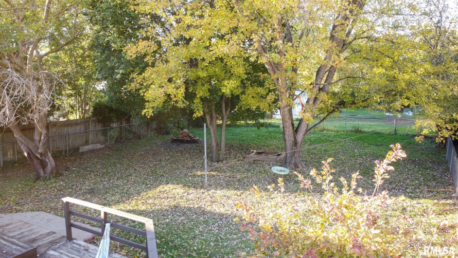 806 BOULEVARD Street, Marion, Illinois 62959, 3 Bedrooms Bedrooms, 0 ,2 BathroomsBathrooms,Residential,For Sale,BOULEVARD,0,RMAQC4268915