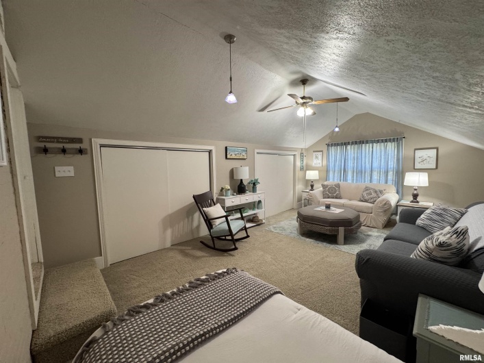 406 MAIN Street, Jonesboro, Illinois 62952-0000, 3 Bedrooms Bedrooms, 0 ,2 BathroomsBathrooms,Residential,For Sale,MAIN,0,RMAEB460322