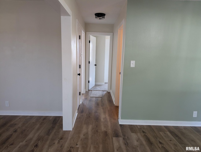 515 6TH Street, Elkville, Illinois 62932, 2 Bedrooms Bedrooms, 0 ,1 BathroomBathrooms,Residential,For Sale,6TH,0,RMAEB459729