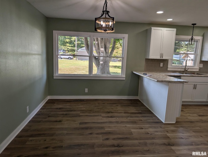 515 6TH Street, Elkville, Illinois 62932, 2 Bedrooms Bedrooms, 0 ,1 BathroomBathrooms,Residential,For Sale,6TH,0,RMAEB459729