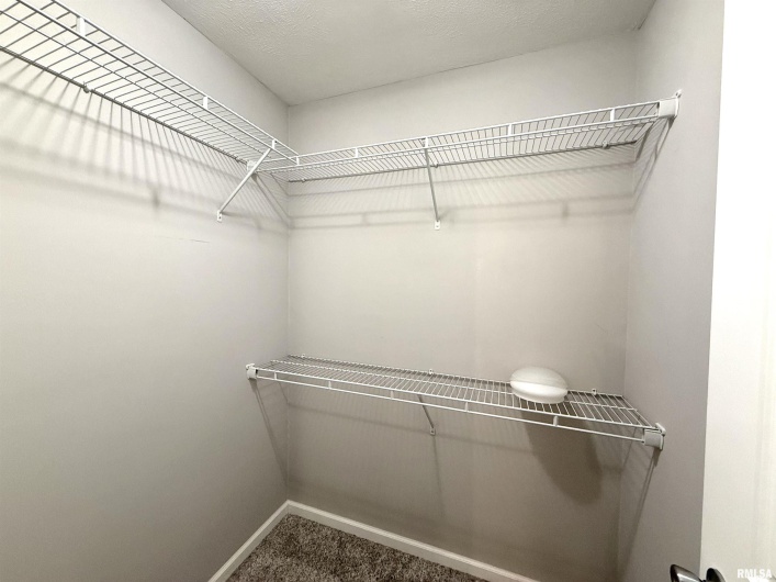 3005 WOODLAWN Place, Marion, Illinois 62959, 3 Bedrooms Bedrooms, 0 ,3 BathroomsBathrooms,Residential,For Sale,WOODLAWN,0,RMAEB458077