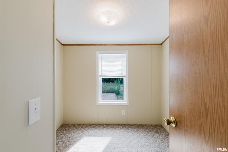 405 VERMONT Street, Cambria, Illinois 62915, 2 Bedrooms Bedrooms, 0 ,1 BathroomBathrooms,Residential,For Sale,VERMONT,0,RMAQC4266922