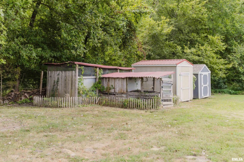 405 VERMONT Street, Cambria, Illinois 62915, 2 Bedrooms Bedrooms, 0 ,1 BathroomBathrooms,Residential,For Sale,VERMONT,0,RMAQC4266922