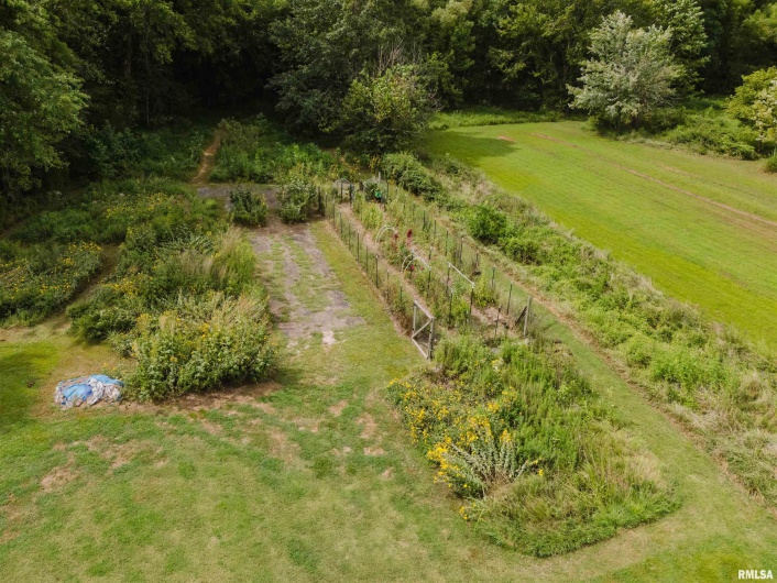 405 VERMONT Street, Cambria, Illinois 62915, 2 Bedrooms Bedrooms, 0 ,1 BathroomBathrooms,Residential,For Sale,VERMONT,0,RMAQC4266922