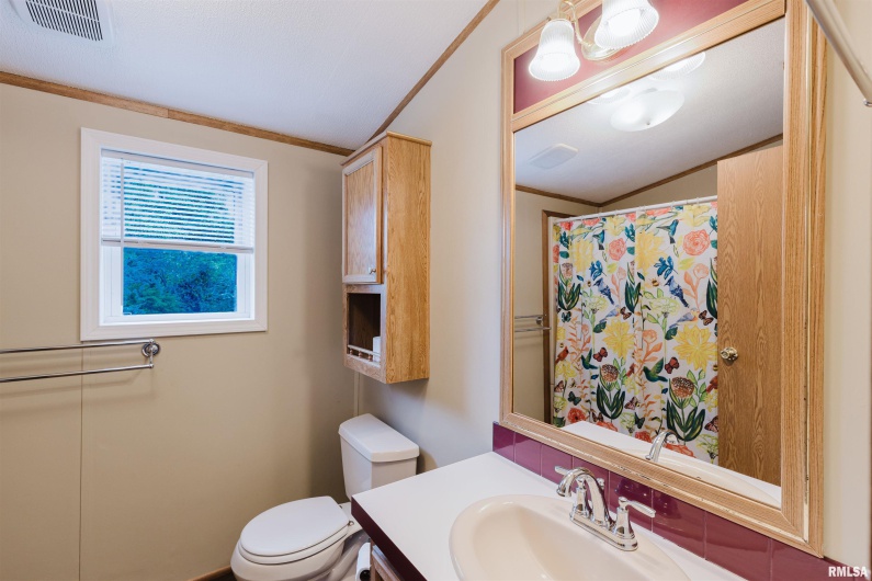 405 VERMONT Street, Cambria, Illinois 62915, 2 Bedrooms Bedrooms, 0 ,1 BathroomBathrooms,Residential,For Sale,VERMONT,0,RMAQC4266922