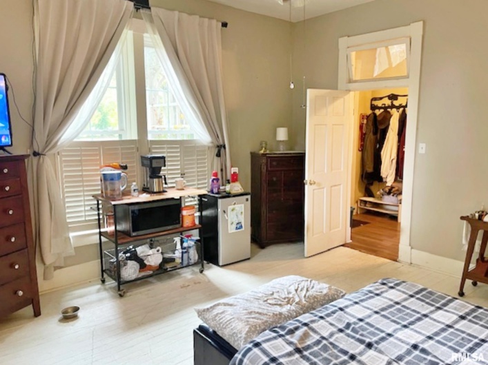 1603 CATHERINE Street, Metropolis, Illinois 62960, 3 Bedrooms Bedrooms, 0 ,2 BathroomsBathrooms,Residential,For Sale,CATHERINE,0,RMAEB460324