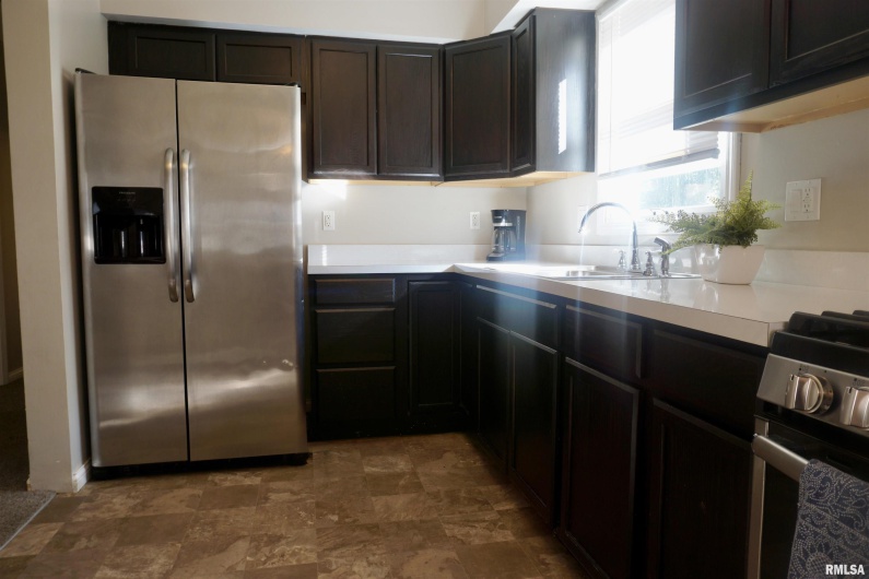 310 4TH Street, Elkville, Illinois 62932, 3 Bedrooms Bedrooms, 0 ,1 BathroomBathrooms,Residential,For Sale,4TH,0,RMAEB460329