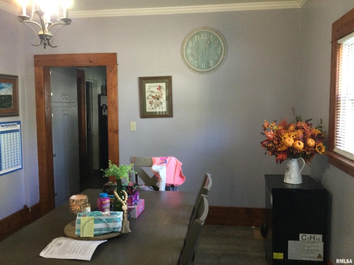 1904 DIVISION Street, Murphysboro, Illinois 62966, 3 Bedrooms Bedrooms, 0 ,1 BathroomBathrooms,Residential,For Sale,DIVISION,0,RMAQC4268959