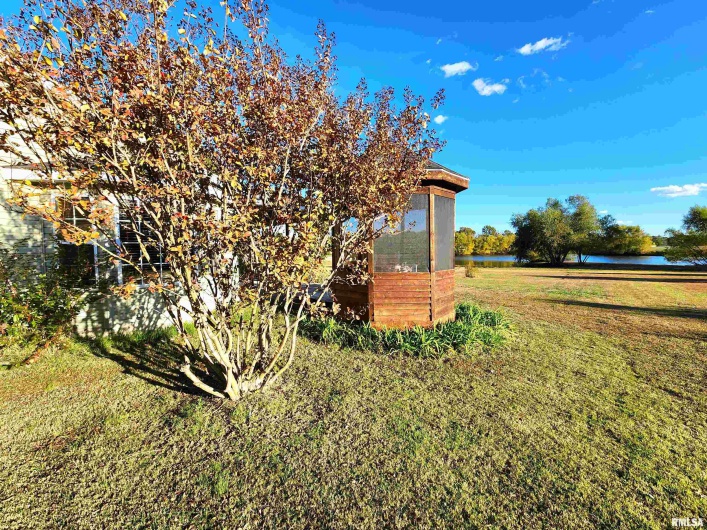 156 HANOVER Lane, Murphysboro, Illinois 62966, 3 Bedrooms Bedrooms, 0 ,2 BathroomsBathrooms,Residential,For Sale,HANOVER,0,RMAEB460283