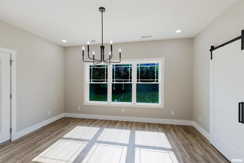 704 JONATHAN Lane, Carterville, Illinois 62918, 4 Bedrooms Bedrooms, 0 ,2 BathroomsBathrooms,Residential,For Sale,JONATHAN,0,RMAEB459279