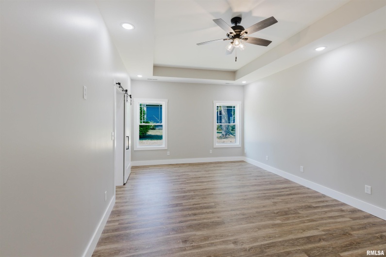 704 JONATHAN Lane, Carterville, Illinois 62918, 4 Bedrooms Bedrooms, 0 ,2 BathroomsBathrooms,Residential,For Sale,JONATHAN,0,RMAEB459279