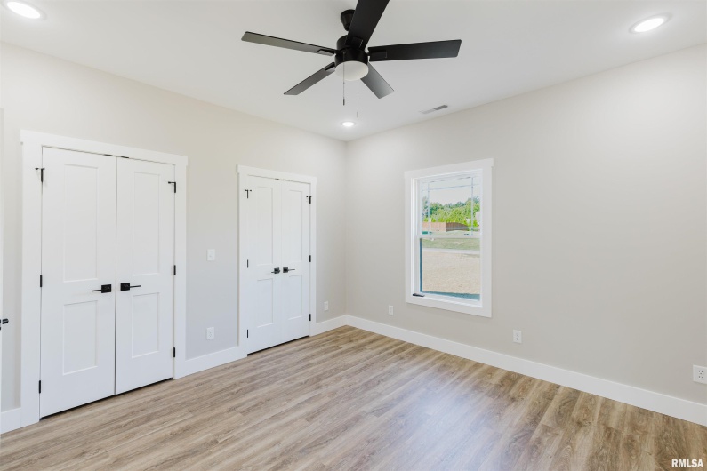 704 JONATHAN Lane, Carterville, Illinois 62918, 4 Bedrooms Bedrooms, 0 ,2 BathroomsBathrooms,Residential,For Sale,JONATHAN,0,RMAEB459279