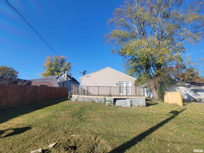 208 WASHINGTON Street, Hurst, Illinois 62949, 3 Bedrooms Bedrooms, 0 ,3 BathroomsBathrooms,Residential,For Sale,WASHINGTON,0,RMAEB460340