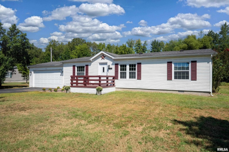 501 TOWER Road, Herrin, Illinois 62948, 3 Bedrooms Bedrooms, 0 ,2 BathroomsBathrooms,Residential,For Sale,TOWER,0,RMAEB460341