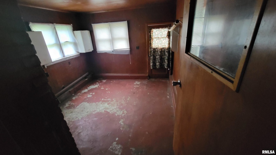 306 VOGEL Street, Dowell, Illinois 62927, 3 Bedrooms Bedrooms, 0 ,1 BathroomBathrooms,Residential,For Sale,VOGEL,0,RMAEB460345