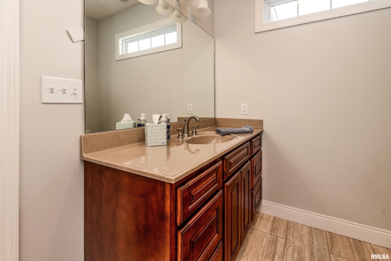 103 EXCALIBUR Drive, Carterville, Illinois 62918, 3 Bedrooms Bedrooms, 0 ,2 BathroomsBathrooms,Residential,For Sale,EXCALIBUR,0,RMAEB460335