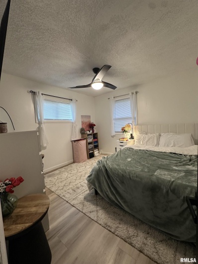 1303 MAPLE Street, Carterville, Illinois 62918, 3 Bedrooms Bedrooms, 0 ,2 BathroomsBathrooms,Residential,For Sale,MAPLE,0,RMAEB460346