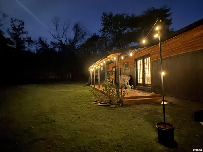 1303 MAPLE Street, Carterville, Illinois 62918, 3 Bedrooms Bedrooms, 0 ,2 BathroomsBathrooms,Residential,For Sale,MAPLE,0,RMAEB460346