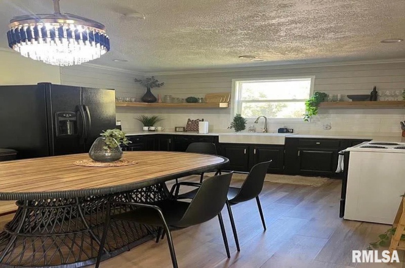 1303 MAPLE Street, Carterville, Illinois 62918, 3 Bedrooms Bedrooms, 0 ,2 BathroomsBathrooms,Residential,For Sale,MAPLE,0,RMAEB460346