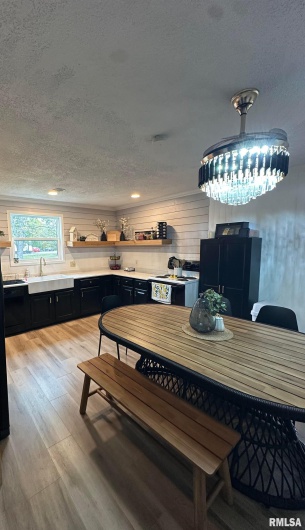 1303 MAPLE Street, Carterville, Illinois 62918, 3 Bedrooms Bedrooms, 0 ,2 BathroomsBathrooms,Residential,For Sale,MAPLE,0,RMAEB460346