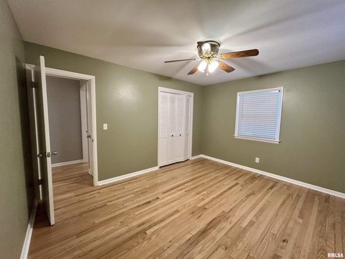 1406 TAYLOR Drive, Carbondale, Illinois 62901, 3 Bedrooms Bedrooms, 0 ,1 BathroomBathrooms,Residential,For Sale,TAYLOR,0,RMAEB460003